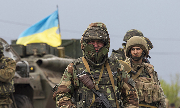 На Украине рассказали о планах ввести войска в Крым