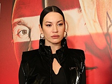 «Извольте не баловать чужую женщину»: неизвестный мужчина подарил Иде Галич бриллиантовые серьги