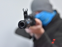 В Екатеринбурге матч по хоккею с мячом прервали из-за стрельбы рядом со стадионом