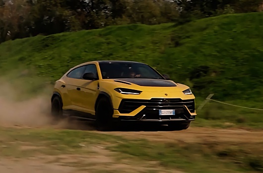 Видео: для чего нужен режим Rally в Lamborghini Urus Performante