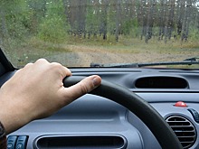 В Ростове полицейские задержали подростка за рулем легковушки