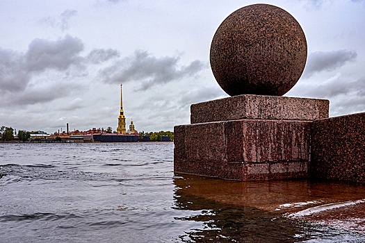 В Петербурге задержали водителя утонувшего с пассажиркой автомобиля