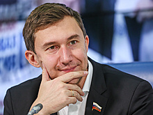 Шахматный клуб Сергея Карякина открыли в Калуге сеансом одновременной игры