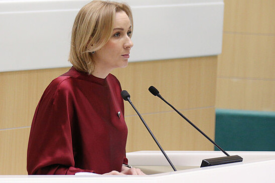 Львова-Белова: борт Минобороны доставил еще пять семей с детьми из Сирии в РФ