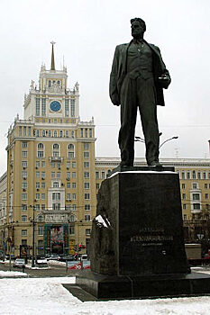 На создание памятника Маяковскому в Москве ушло шесть лет