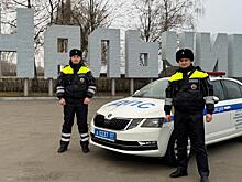 В Кабардино-Балкарской Республике полицейские помогли участнику дорожного движения потушить возгорание в его грузовой машине