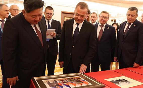 Хинштейн оценил крепость рукопожатия Ким Чен Ына