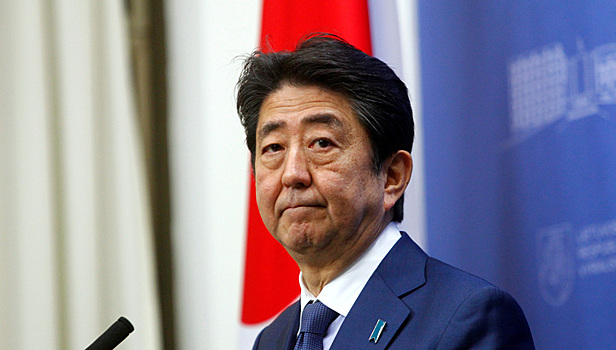 Синдзо Абэ извинился перед японским народом за подорванное доверие