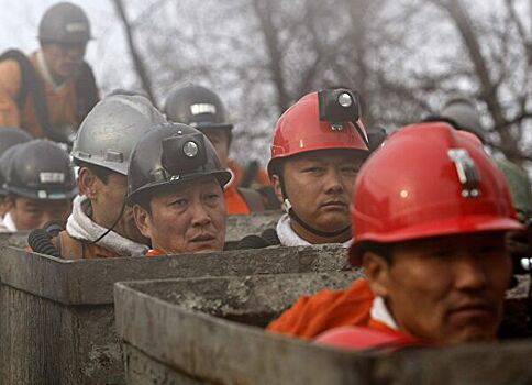 В России оценили версию появления COVID-19 из-за китайских шахтеров