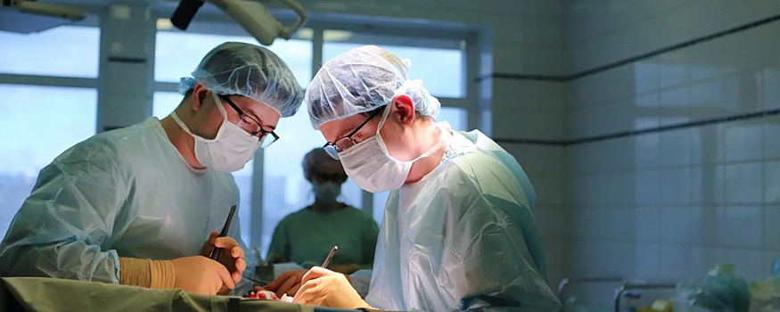 В Московской области хирурги удалили мужчине из мозга аневризму в виде сердечка