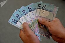Около $2 тыс.: какой лимит зарплаты могут установить для банкиров