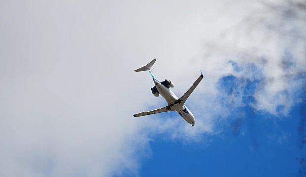Маленькие северяне получат подарки во время перелетов на ямальских самолетах