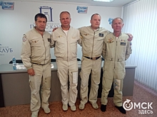 Летчики авиагруппы "Русь" оценили Омский аэропорт