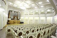 Омская филармония скоро отметит «Свадьбу»