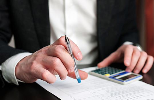 Бумаги «Самолета» упали на фоне слухов об уходе крупного акционера