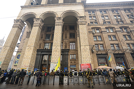 МВД Украины: возле офиса Зеленского хотели устроить беспорядки