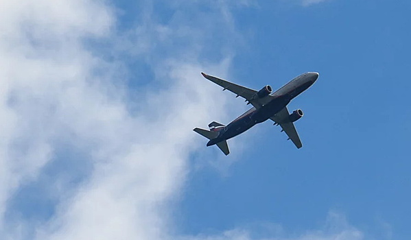 В вылетевшем из Москвы самолете отказала гидросистема