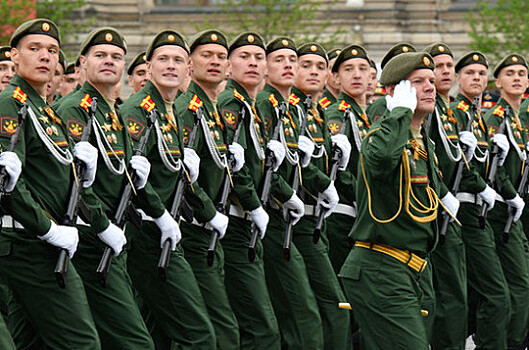 Парады Победы в 2020 году пройдут в девяти городах-героях России, сообщили в Минобороны