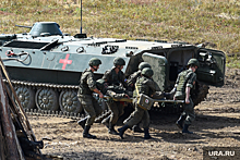 Военный медик Катулин призвал возвращать раненых бойцов на фронт