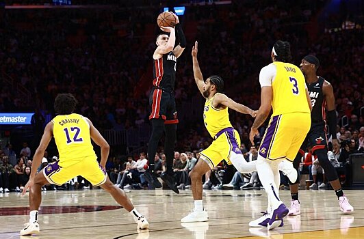 Джон Холлинджер: «Вся проблема трехочковых заключается в переносе бросков с 6 на 6,7 метра и никак не влияет на зрителя»