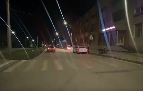 Убежавшие из дома подростки попали в ДТП на мопеде в Кемерове
