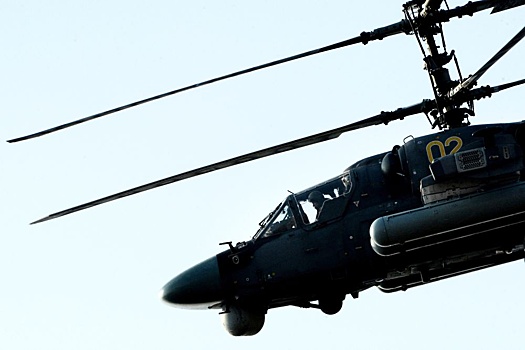 Ка-52 показал в Дубае новую фигуру пилотажа