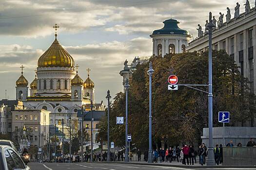 В РПЦ допустили восстановление станцевавших на фоне храма студенток в случае их раскаяния