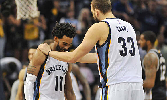 Майк Конли и Марк Газоль тепло пообщались перед матчем в Солт-Лейк-Сити