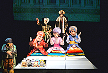 «Калиф-аист»: восточная экзотика в Театре кукол