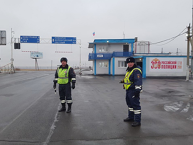 На границе Оренбуржья с Казахстаном снова заработал пост ДПС