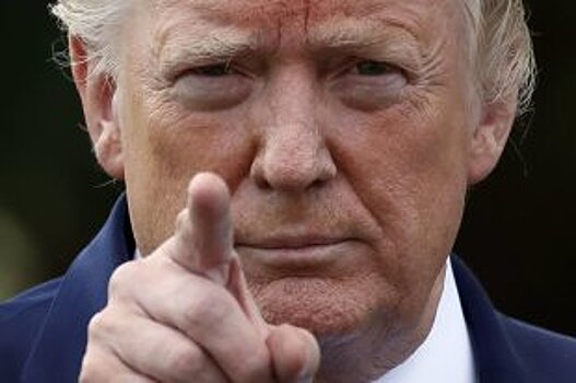Дональд Трамп потребовал встречи с таинственным информатором из ЦРУ