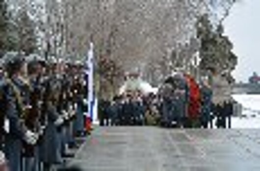 Начальник УФСИН России по Волгоградской области принял участие в церемонии возложения цветов на мемориальном комплексе «Мамаев Курган»
