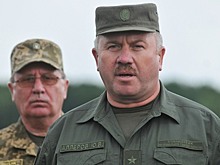 Порошенко уволил командующего Нацгвардией Украины