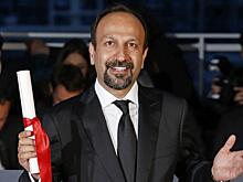 Асгару Фархади вручили "Оскар" в Каннах