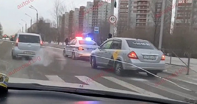 В благовещенском микрорайоне сбили пешехода: понадобилась помощь скорой