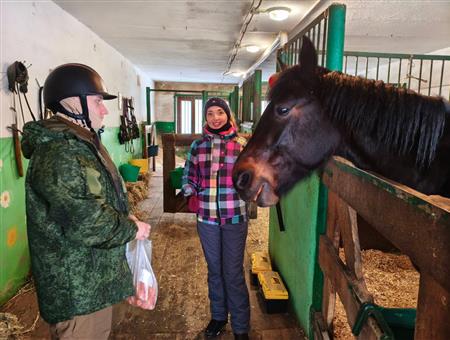 Лошади как путь к исцелению: в Самаре ветераны СВО обретают силы с помощью иппотерапии и адаптивной, оздоровительной верховой езды