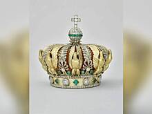 Вор у вора украл корону: что украли из Лувра