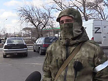 В Мелитополе российские военнослужащие разыскали и вернули жителям города автомобили, которые изъяли у них националисты