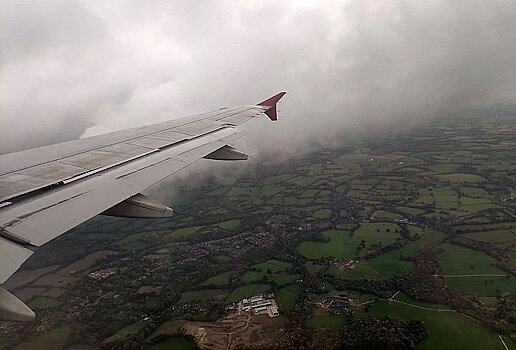 «Победа» задержала два саратовских авиарейса