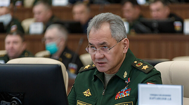 На Сергея Шойгу пожаловались в военную прокуратуру по поводу недавнего посещения военкомата