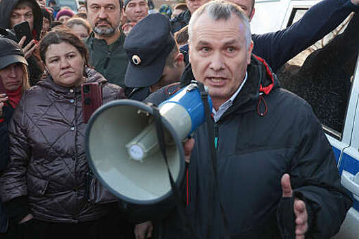 Мэр Орска Козупица заявил, что уйти сейчас в отставку будет не по-человечески