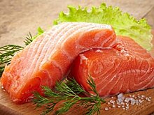 Форель и орехи помогут победить опаснейший рак кишечника