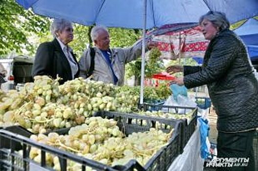 Базара нет? Почему фермеры переезжают и боятся остаться без покупателей