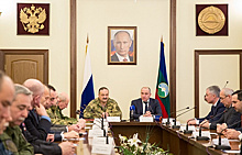 Главе Карачаево-Черкесии представили нового командующего войск Росгвардии