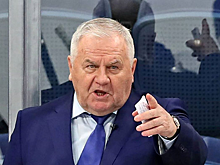 Дедунов о Крикунове: «У него колоссальный авторитет, его знают все. Требования строги, но в целом – та же шайба, тот же лед»