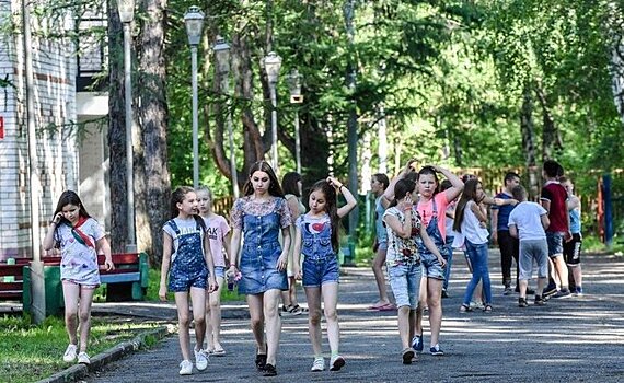 Минниханов оценил готовность детского лагеря "Аргамак" в Камско-Устьинском районе Татарстана