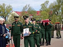 В Башкирии простились с погибшим в Украине 28-летним Арсэном Раимовым