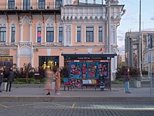 Дизайнеры сделали автобусные остановки в Екатеринбурге поуютнее