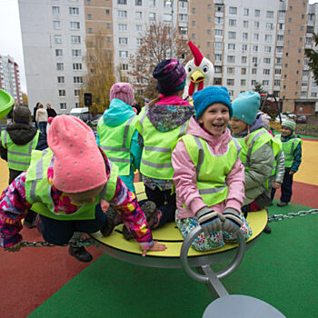 178 детских игровых комплексов установлено в Подмосковье
