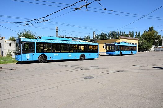 Первые московские троллейбусы прибыли в Саратов